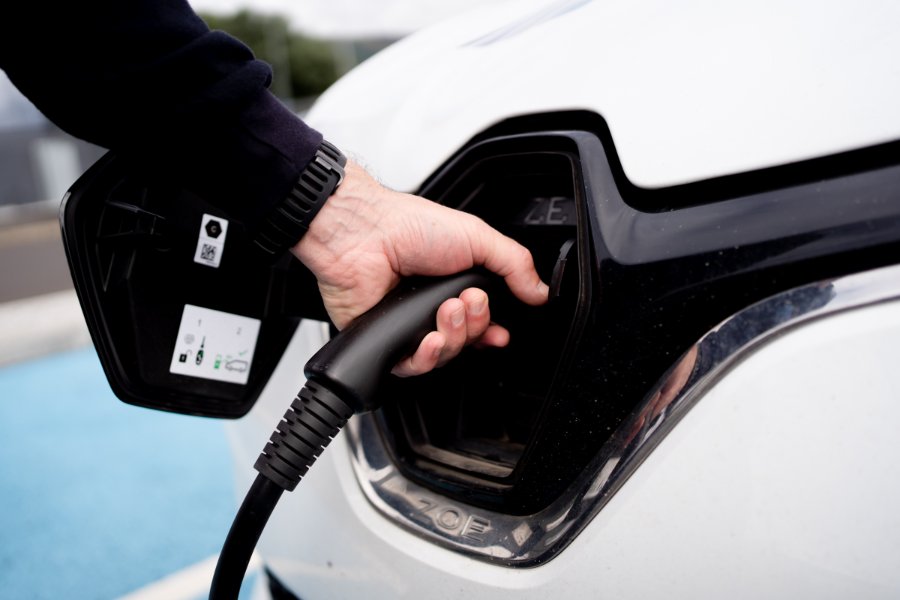 NIE Networks adopt use of Connect Direct for low carbon technology (LCT) connections